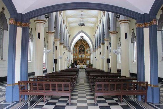 la Iglesia del Rosario