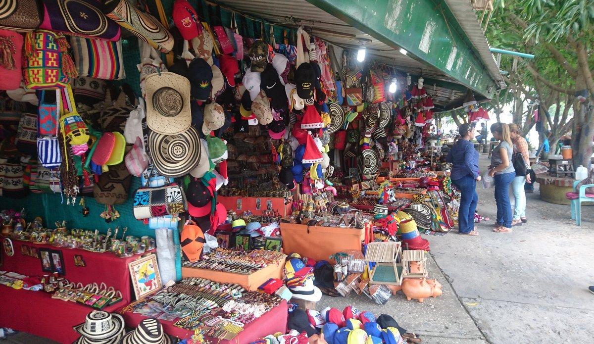 la Plaza de los Artesanos