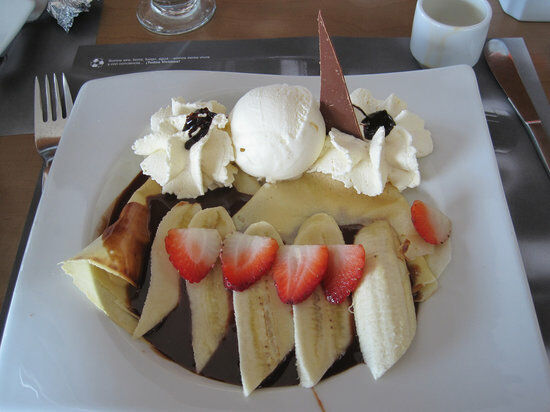 Crepes & Waffles